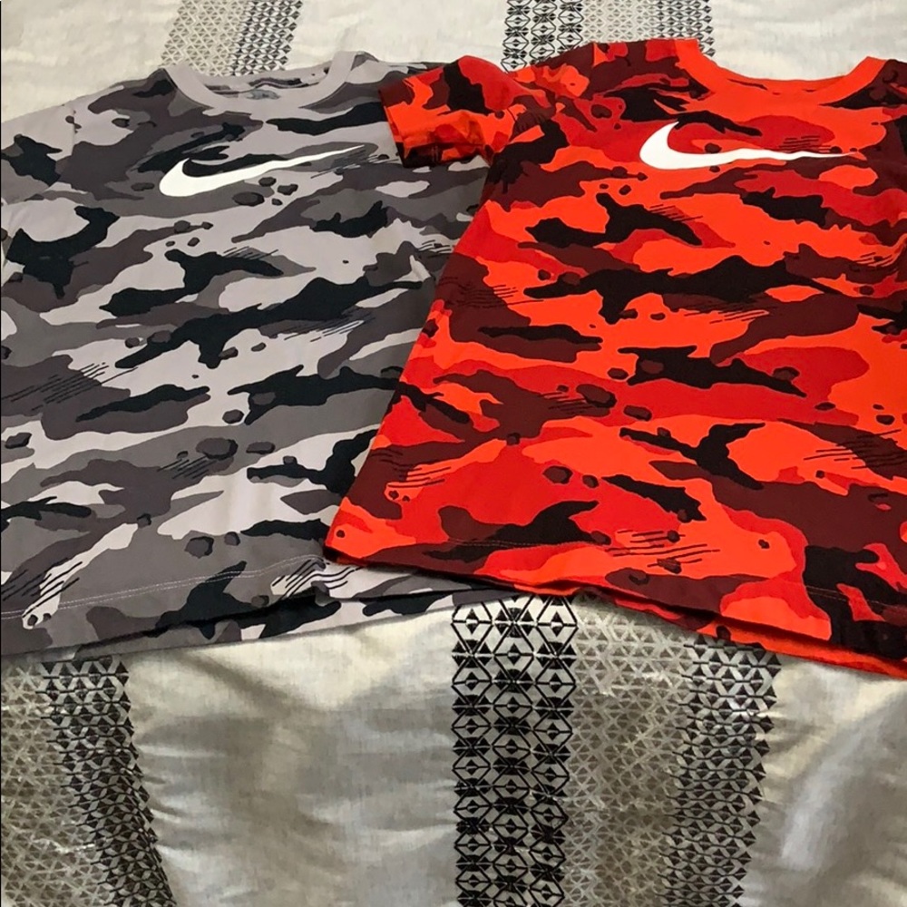2 Boys Nike camo t-shirts